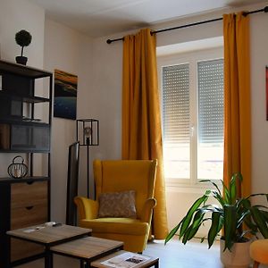 Le Yellow Corner Voironnais Apartment Exterior photo