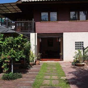 Banjai Garden Guesthouse Chiang Mai Exterior photo