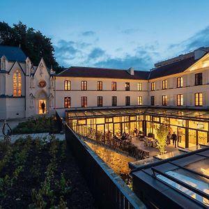 Domaine Reine Margot Paris - Issy Mgallery Collection Hotel Exterior photo