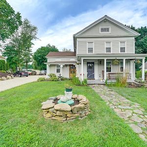 Pet-Friendly Bethlehem Abode Near Memorial Park! Apartment Exterior photo