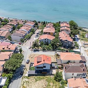 Stunning 4-Floor Villa With Sea View & Beach Silivri Exterior photo