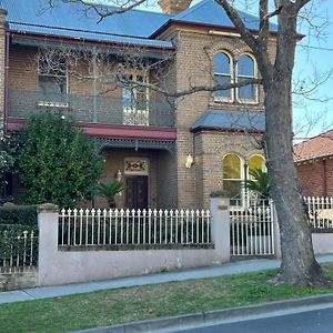 Historic Camden House Villa Exterior photo