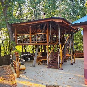 Хотелски Комплекс - Ален Мак Hotel Lipnik Exterior photo