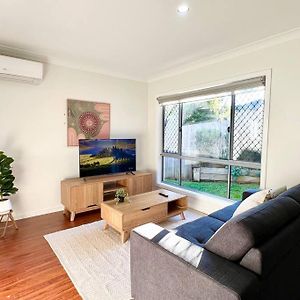 Casa Cirrus 1- Newly Furnished Spacious Unit In A Duplex At Coomera Villa Gold Coast Exterior photo