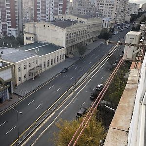 9 Mkr Apartment Mir Jalal Street Baku Exterior photo