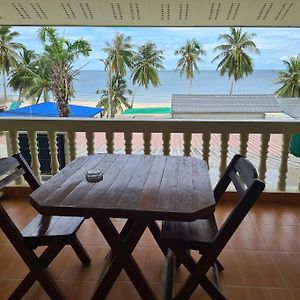 Apartment Seaview Pirates Terrace Chumphon Exterior photo