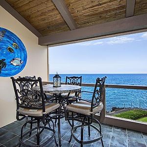 Stunning 3 Bedroom 3 Bath Ocean Front Condo Kailua-Kona Exterior photo