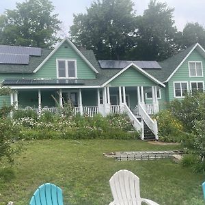 Lucy'S Place Bed & Breakfast Bayfield Exterior photo