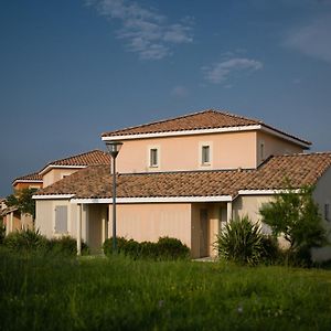 Vacation Home With Private Hot Tub Fabregues Exterior photo