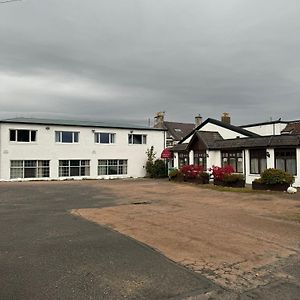 Newly Renovated Cozy Rooms In Fife Freuchie Exterior photo