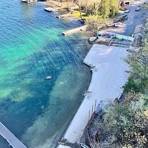 Canandaigua Lake Retreat With View And Private Beach Access, Foliage, Hike, And Ski Hotel Exterior photo