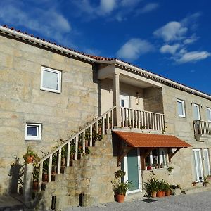 Alojamento Sao Lourenco Hotel Viseu Exterior photo