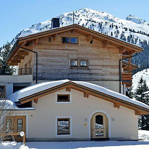 Haus Martina Im Skigebiet - Ohne Verpflegung Hotel Hochfugen Exterior photo