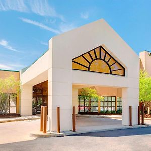 Courtyard By Marriott Ann Arbor Hotel Exterior photo