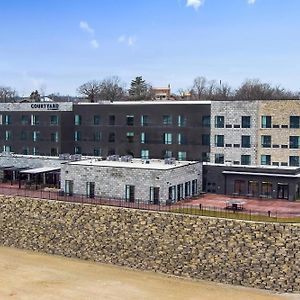 Courtyard By Marriott Jefferson City Hotel Exterior photo