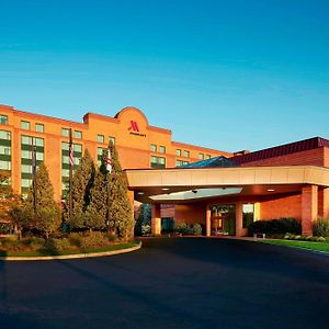 Marriott Hartford/Windsor Airport Hotel Exterior photo