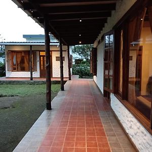 Rest & Galapagos Adventure Villa Bellavista  Exterior photo