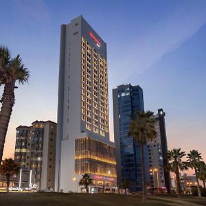 Hampton By Hilton Kuwait Salmiya Kuwait City Exterior photo