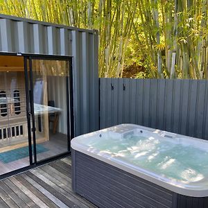 Private Sauna And Spa Deep In Currumbin Valley Bed & Breakfast Exterior photo