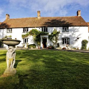 Langaller Manor House Bed & Breakfast Taunton Exterior photo