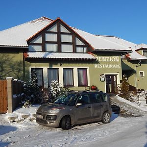 Penzion U Kasnych Hotel Mnisek pod Brdy Exterior photo