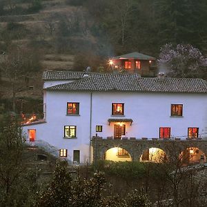 Le Mas Des Pots Rouges Bed & Breakfast Cros  Room photo