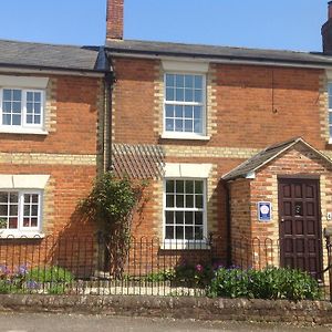 The Old Dairy Bed & Breakfast Waddesdon Exterior photo