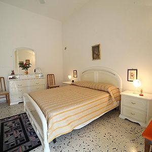 Casetta Biancospino Apartment Ugento Exterior photo