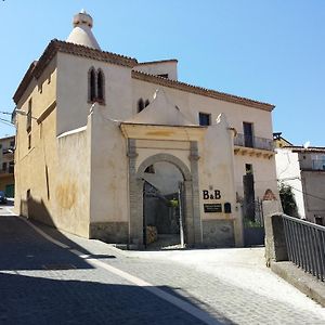 Palazzo Madeo - Residenza D'Epoca Bed & Breakfast Crosia Exterior photo