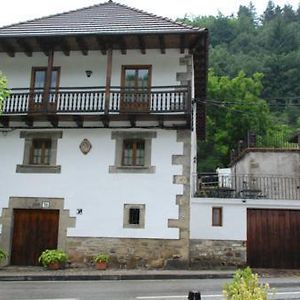 Casa Rural Janet Apartment Izalzu Exterior photo