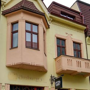 Apartment Downtown Zilina Exterior photo