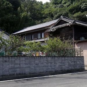 Guest House Hanamizuki Saiki Exterior photo