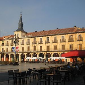 Apartamento Plaza Mayor Apartment Leon Exterior photo