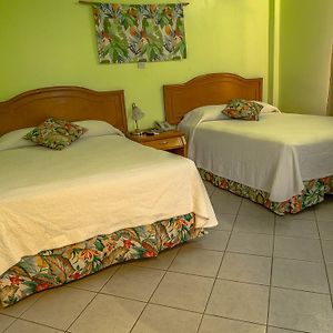 Habitat Terrace Hotel Gros Islet Exterior photo