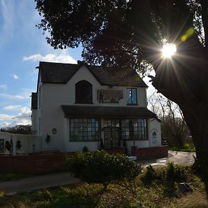 The Smugglers Inn Minehead Exterior photo