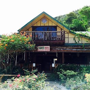 Bamboo House Beach Lodge & Restaurant Puerto Galera Exterior photo