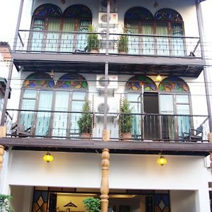 Come Chiangmai Lanna Boutique House Bed & Breakfast Chiang Mai Exterior photo