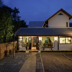 Foresta Villa Hang Dong Exterior photo