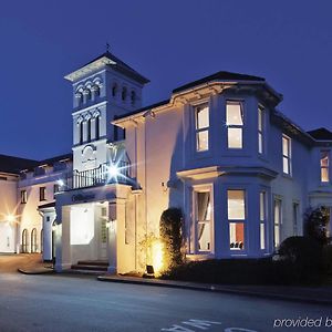 Copthorne Effingham Gatwick Hotel Exterior photo