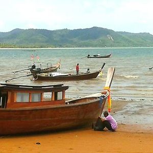 Lam Sai Village Hotel Đảo Koh Yao Noi Exterior photo