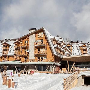 Apartment For 4 Persons At Luxhotel Núi Núi Jahorina Exterior photo