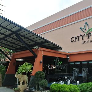 City Park Hotel Phatthalung Exterior photo