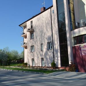 Dormed Medical Spa Hotel Busko Zdroj Exterior photo