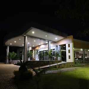 Twangale Resort & Spa Lusaka Exterior photo