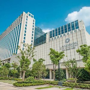 Landison Plaza Hotel Ninh Ba Exterior photo