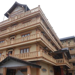 Vanhmaly Hotel Viêng Chăn Exterior photo