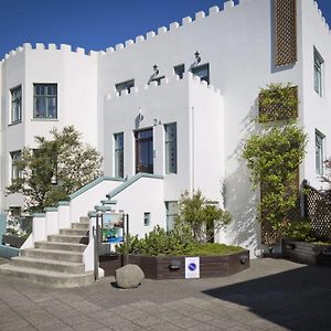 Castle House & Embassy Luxury Apartments Reykjavik Exterior photo