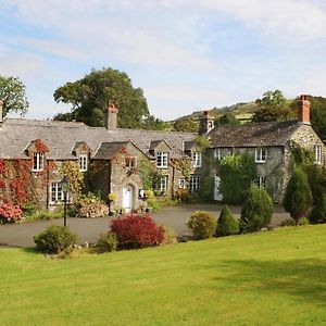 Collaven Manor Hotel Okehampton Exterior photo