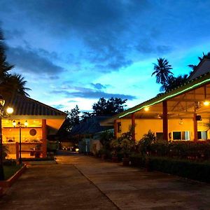 Koh Yao Chukit Dachanan Resort Đảo Koh Yao Noi Exterior photo