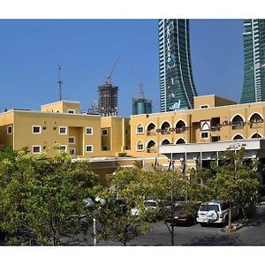 Gulf Gate Hotel Manama Exterior photo